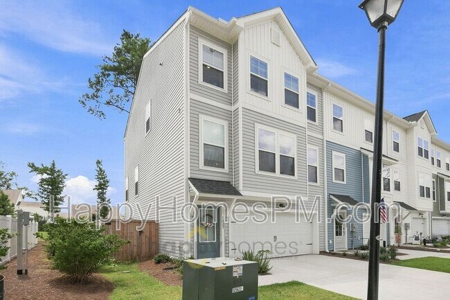 Building Photo - 1023 Old Cypress Run
