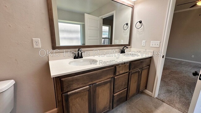 Building Photo - 7724 Windstone Dr