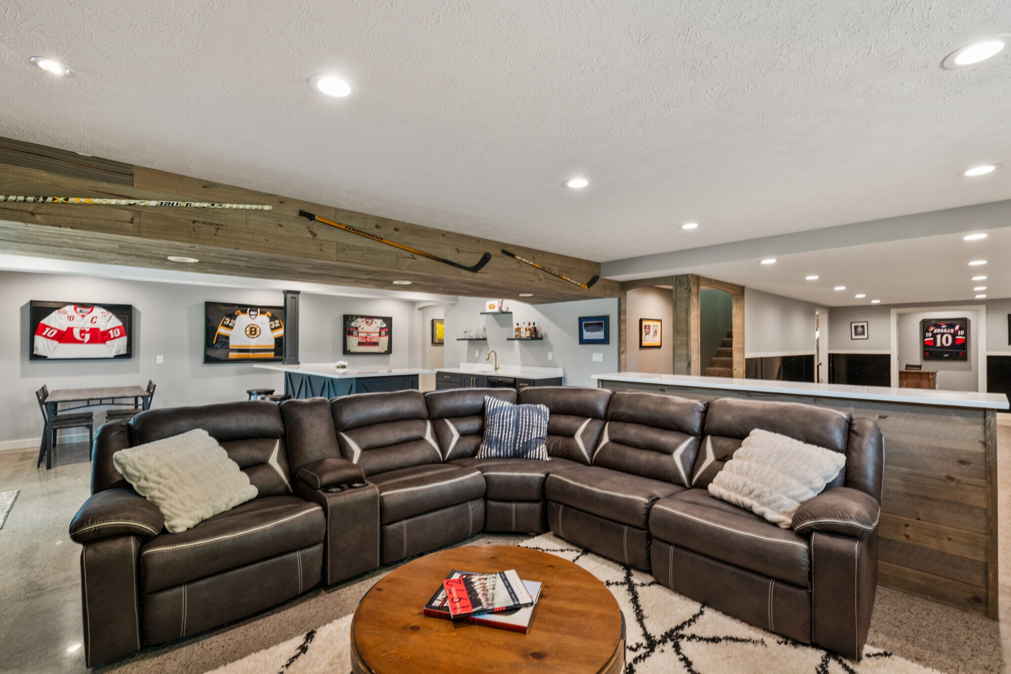 Building Photo - 4606 S 184th Plz