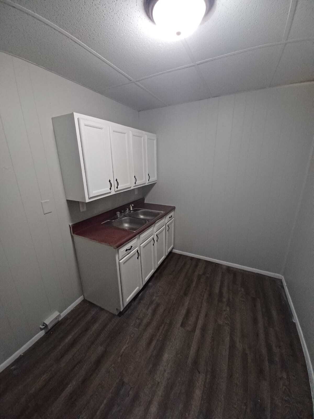 Building Photo - 215 Virginia Ave