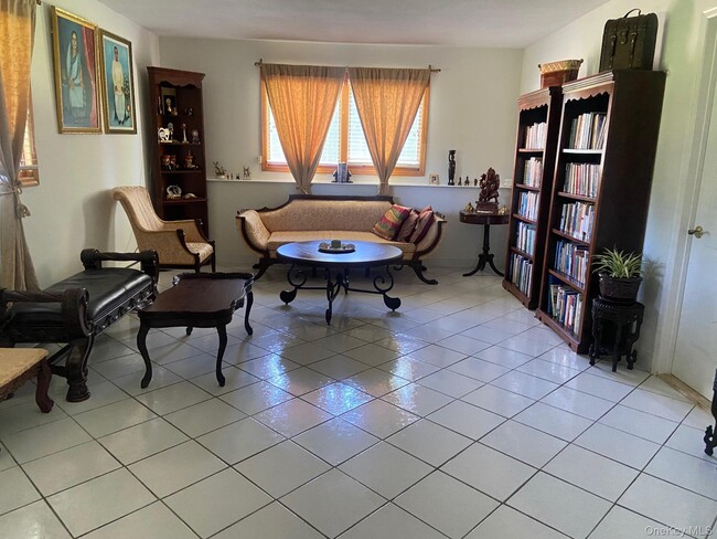 Building Photo - 253 Ackertown Rd