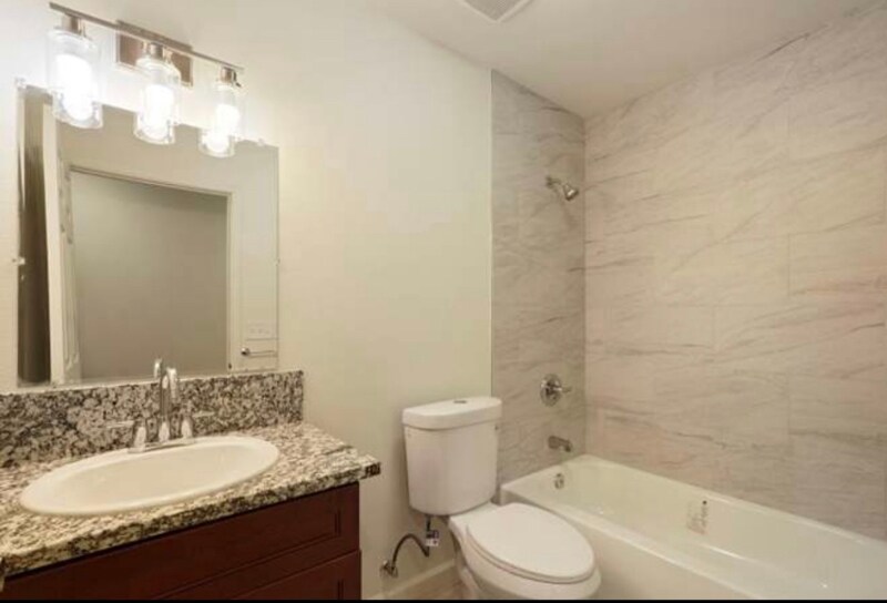 Building Photo - 227 N Fremont Ave