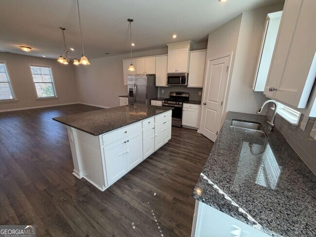 Building Photo - 311 Mahone Dr