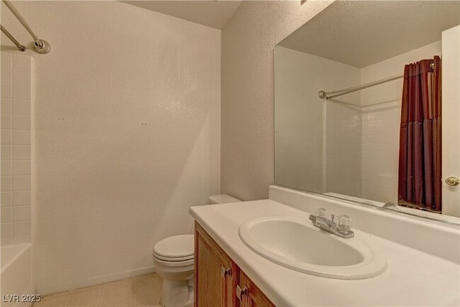 Building Photo - 2580 Velez Valley Way