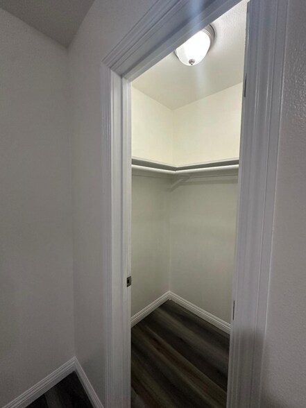 Building Photo - 16121 Clark Ave