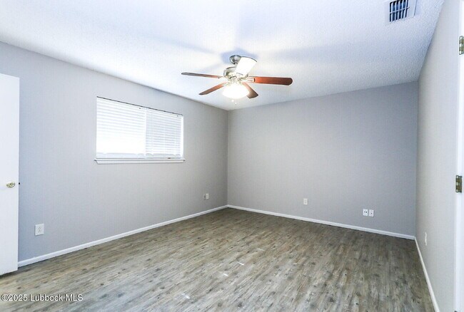 Building Photo - 7308 Avenue W