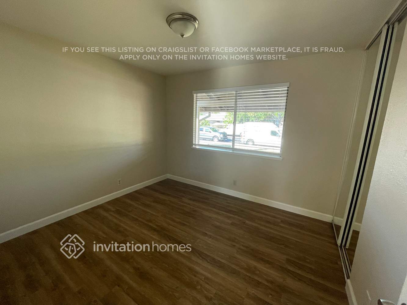 Building Photo - 267 Bowline Dr