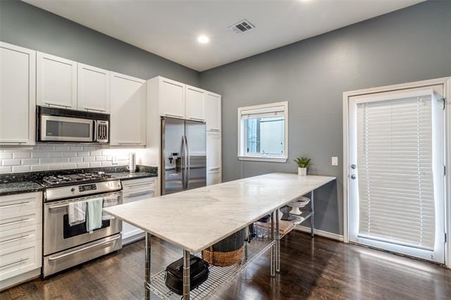 Building Photo - 4310 Buena Vista St