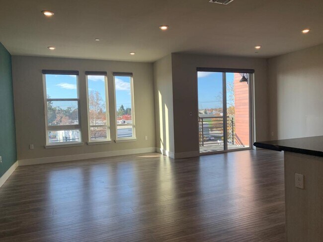 Building Photo - 44828 Fremont Blvd