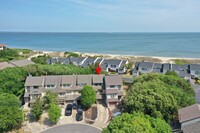 Building Photo - Ready NOW! 1 Block from the Bay! Pet Frien...