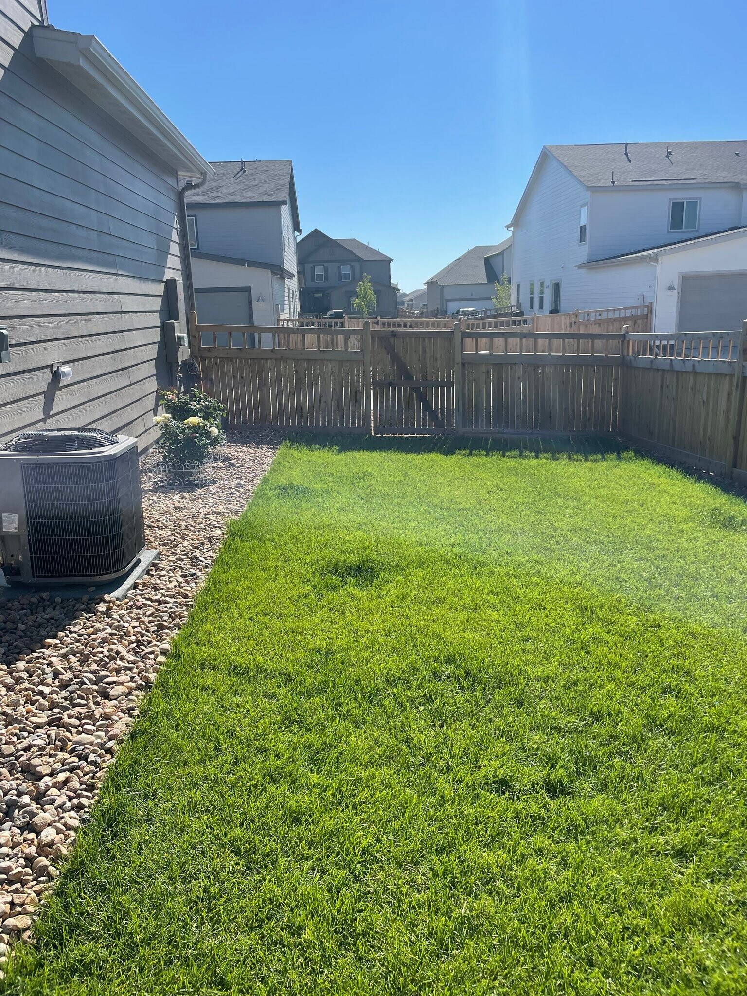 Building Photo - 922 Colorado River Ave