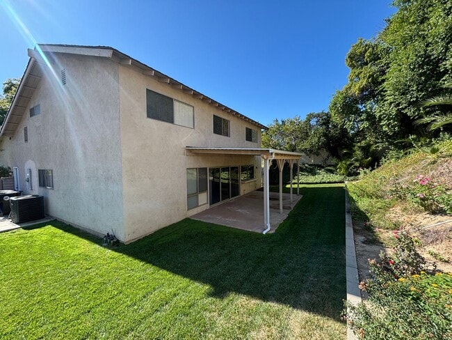 Building Photo - 25515 Plaza Chiva