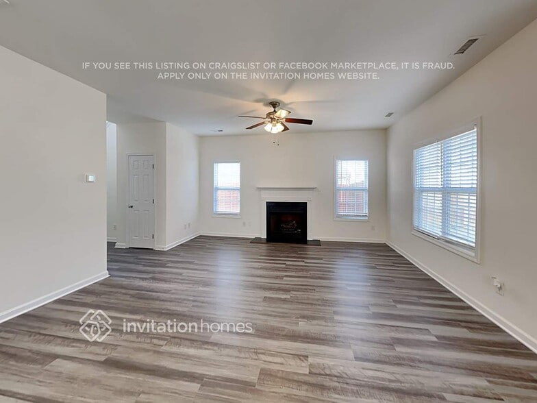 Building Photo - 3239 Polite Ln