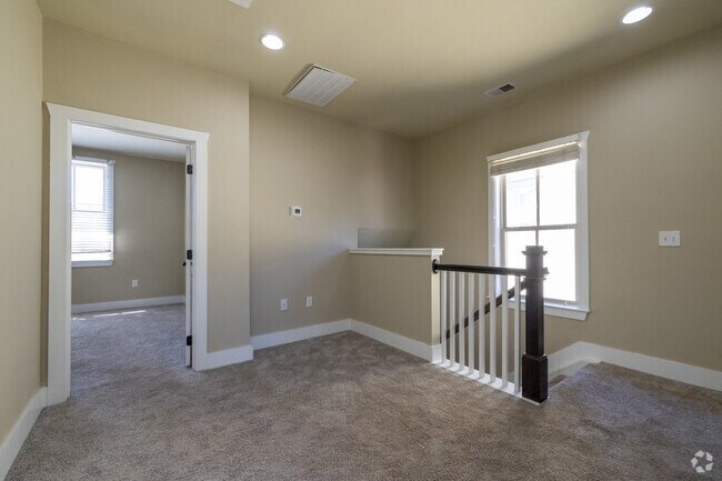 Building Photo - 101 West Ln