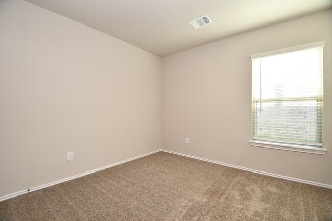 Building Photo - 8110 Wollemi Pne Rd