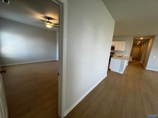 Building Photo - 144 Whitner Dr