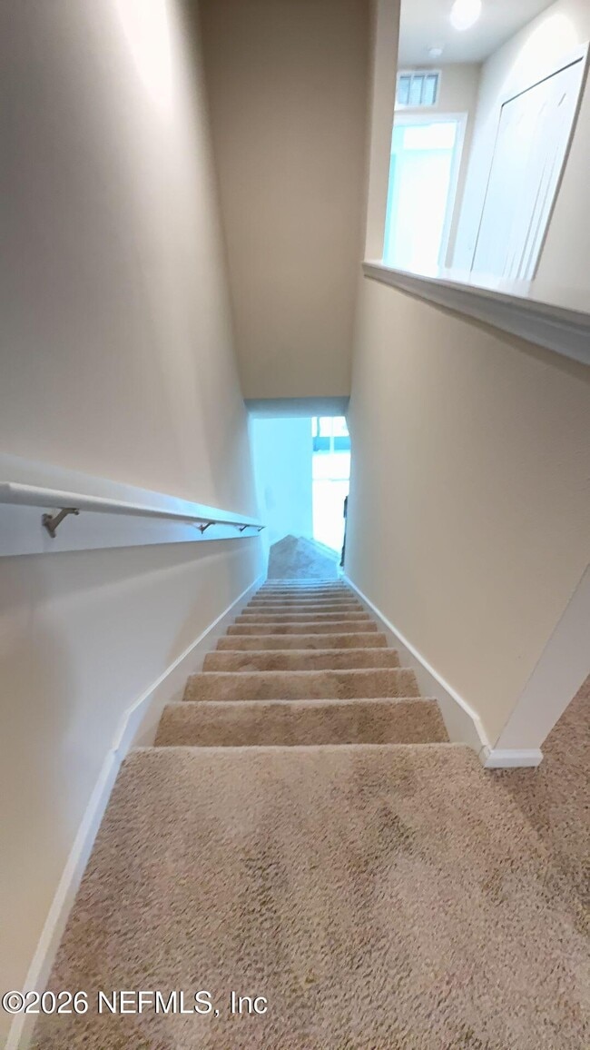 Building Photo - 144 Redbud Rd