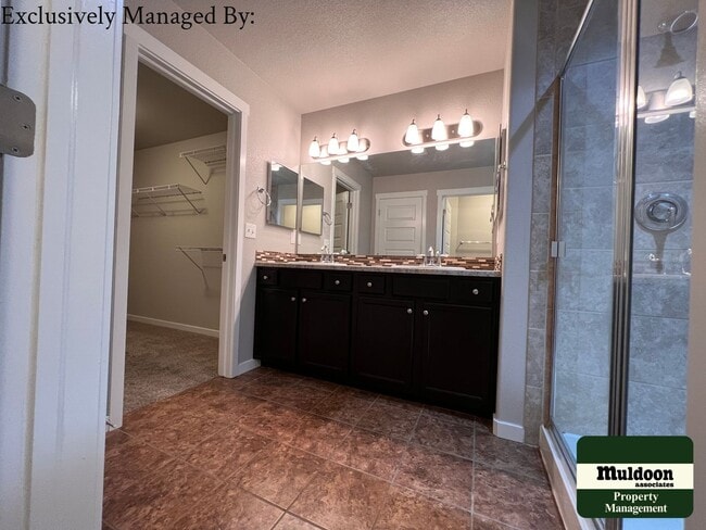 Building Photo - SEE ME TODAY! Beautiful 3 bedroom home tha...