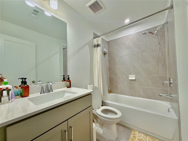 Building Photo - 3937 Acer Ct