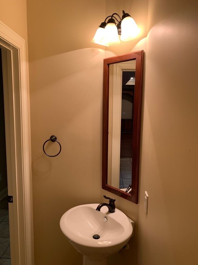 Building Photo - Sommer Brooke Subdivision!!  Office!