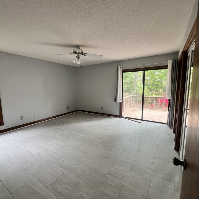 Building Photo - 137 Starboard Bay