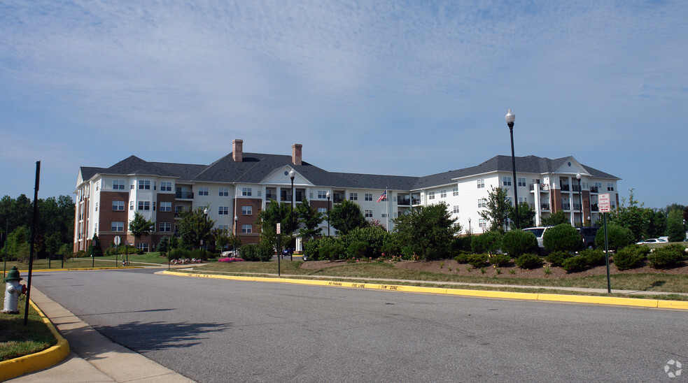 Building Photo - Evergreens at Smith Run