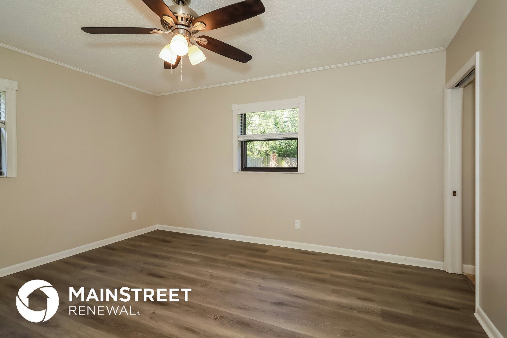 Building Photo - 1706 Grove Park Dr