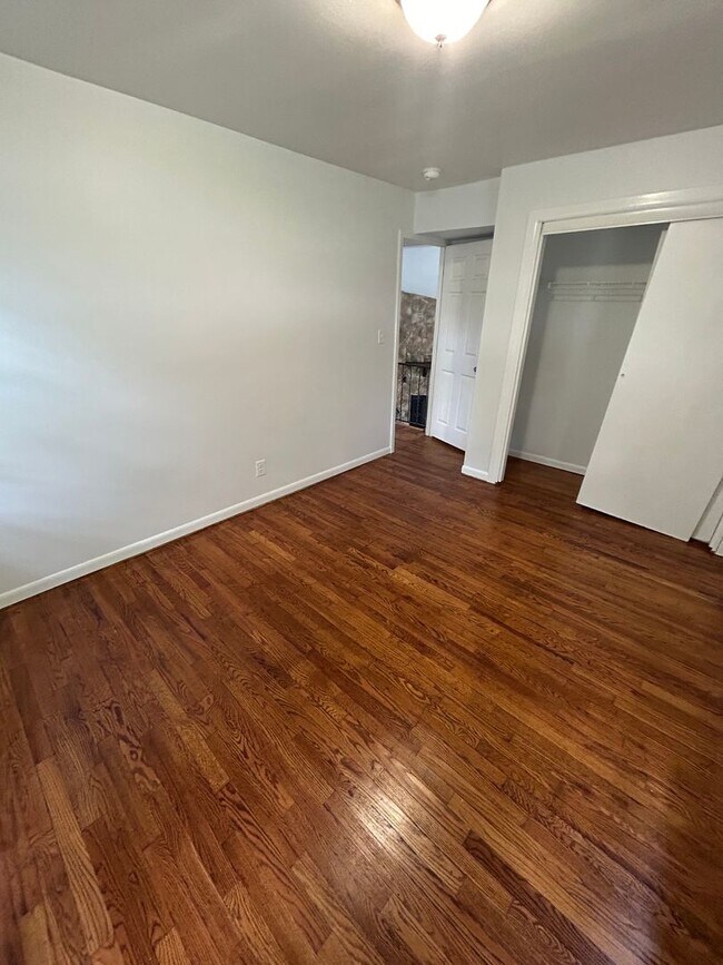 Building Photo - COMING SOON! 3 Bed 1.5 Bath Home! $1495.00