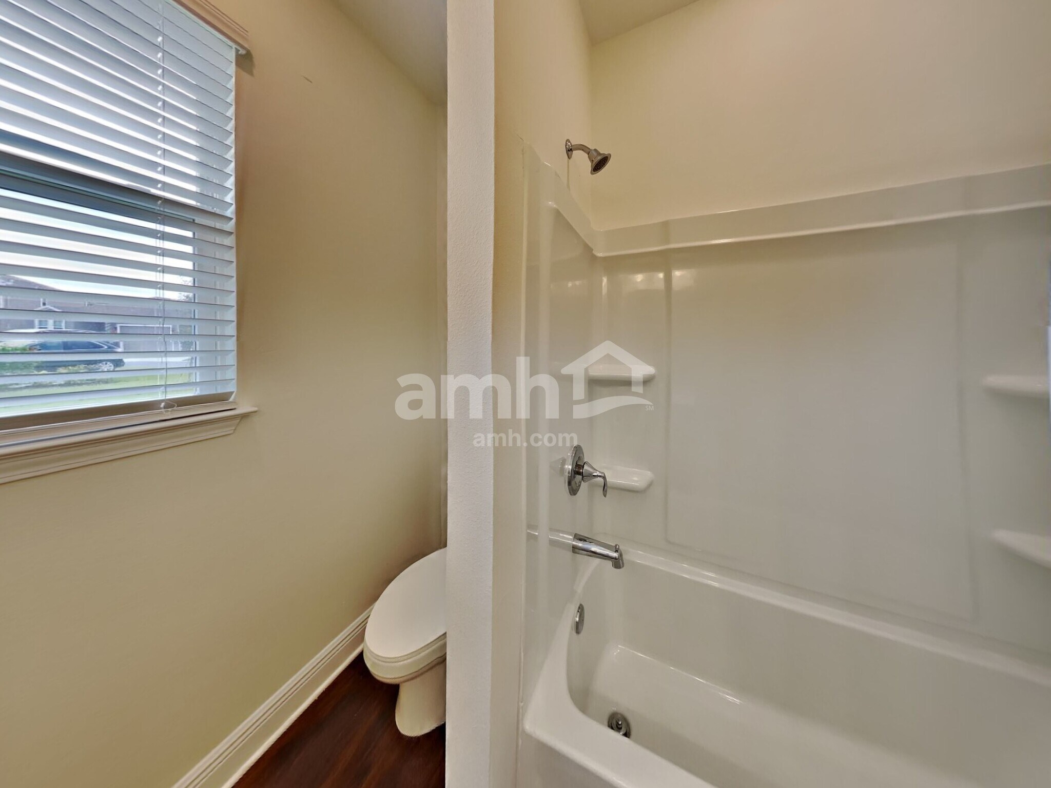 Building Photo - 20300 Calla Lily Dr