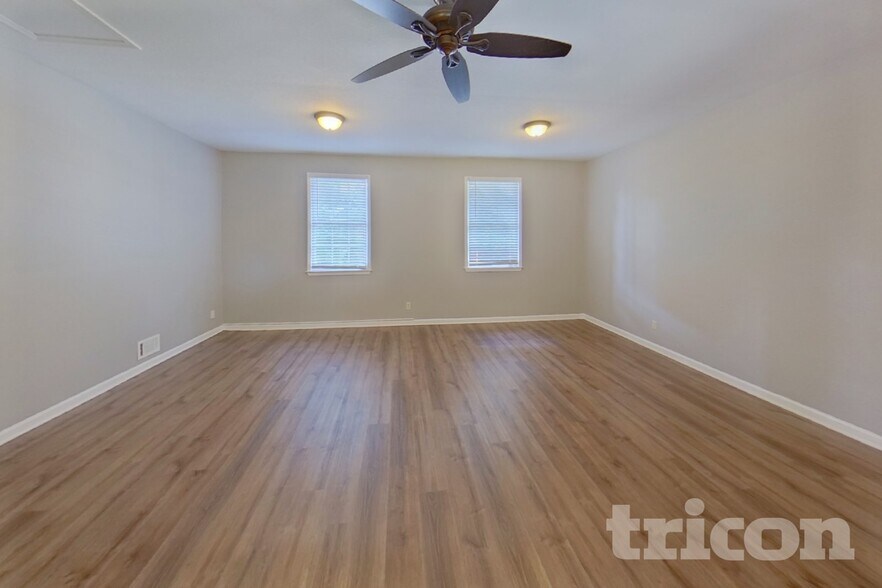 Building Photo - 4217 S Martin Way