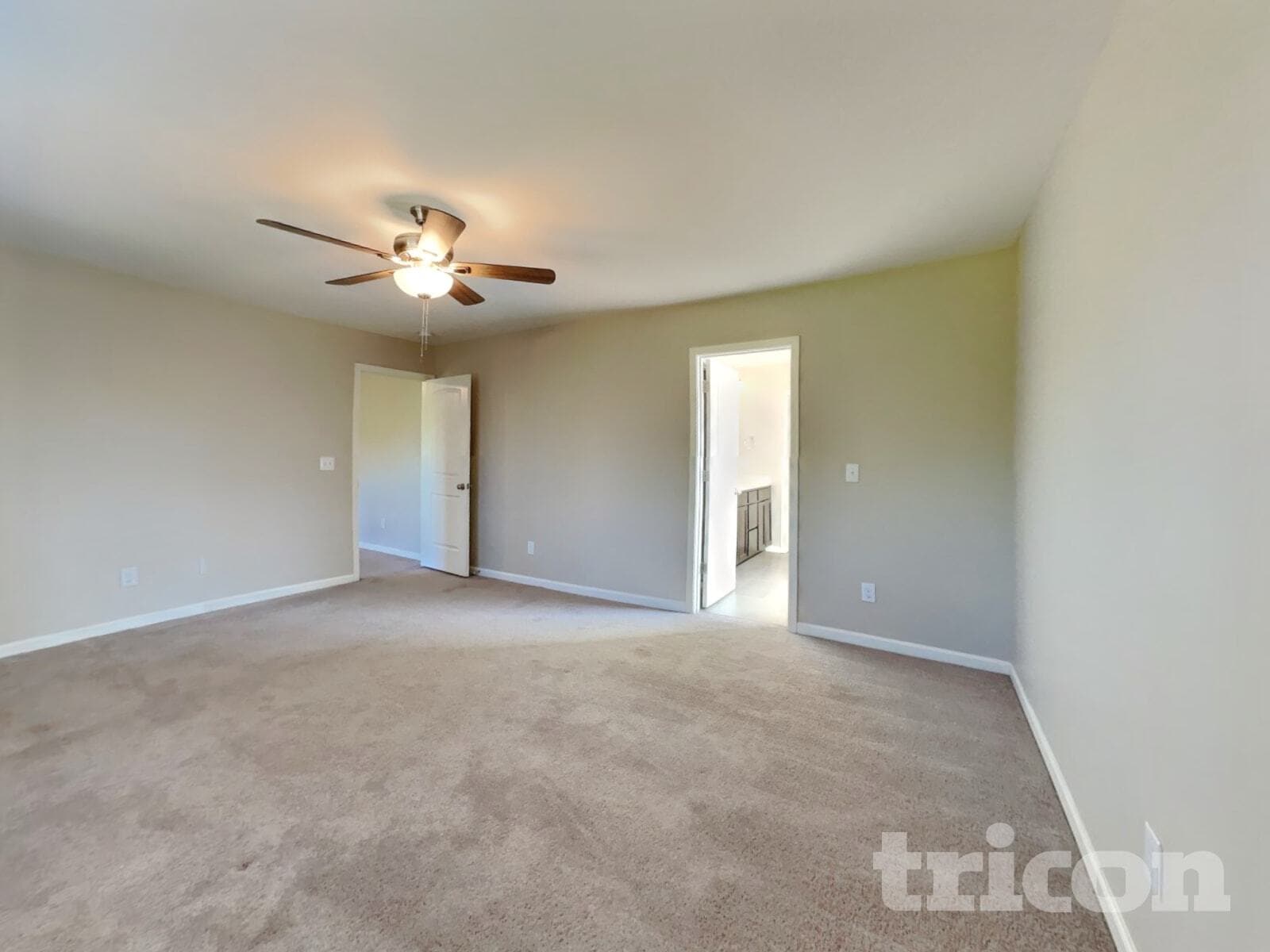 Building Photo - 104 Yadkin St