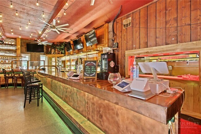 Building Photo - 1003 Beech Mountain Pkwy