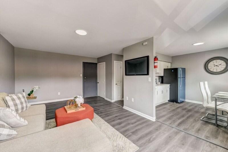 Building Photo - 7200 Marion Ave