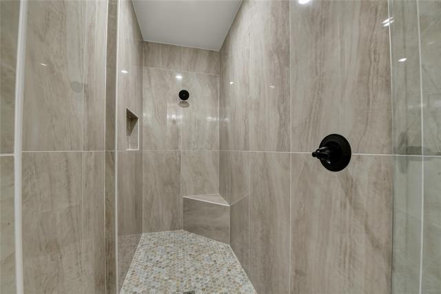 Building Photo - 1604 Franklin St