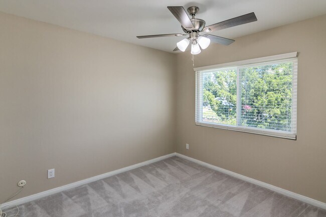 Building Photo - Charming 3-Bedroom Home on a Quiet Street ...