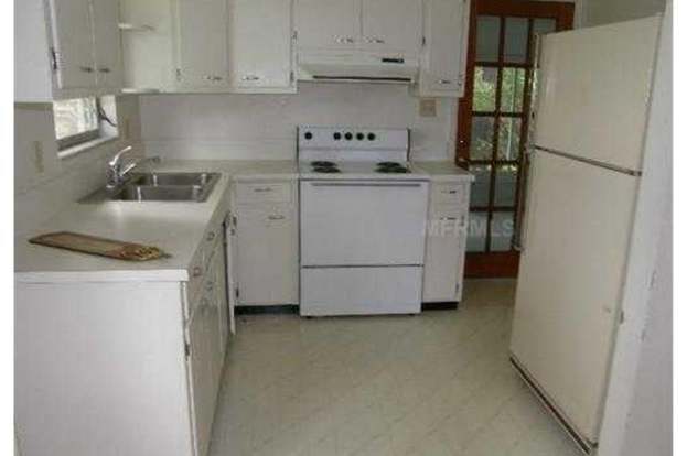 Building Photo - 4090 Oak Dr