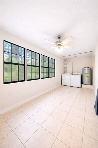 Building Photo - 2227 Willie Vause Rd