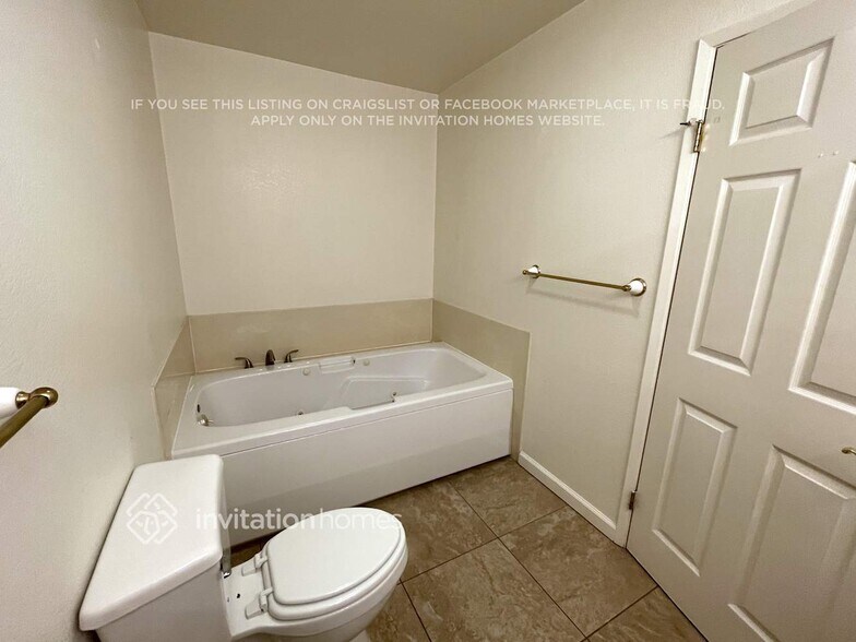 Building Photo - 1127 Cormorant Pl