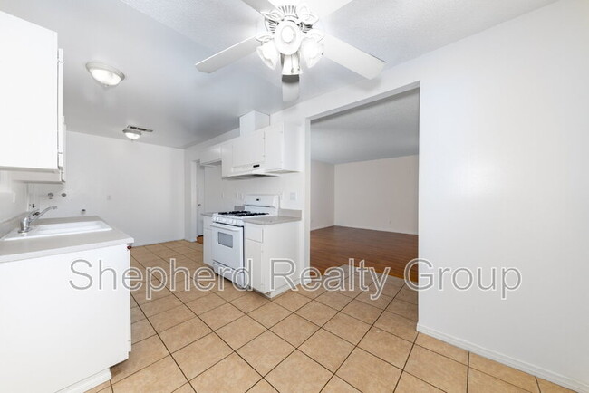 Building Photo - 2488 San Padre Ct