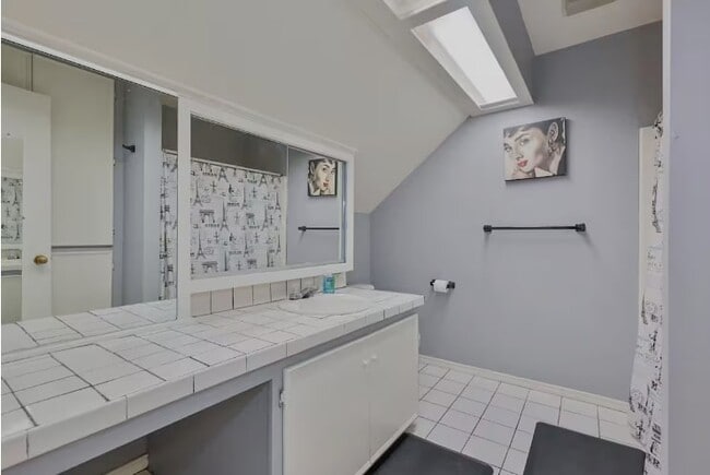 Building Photo - 2810 Cimarron Ct