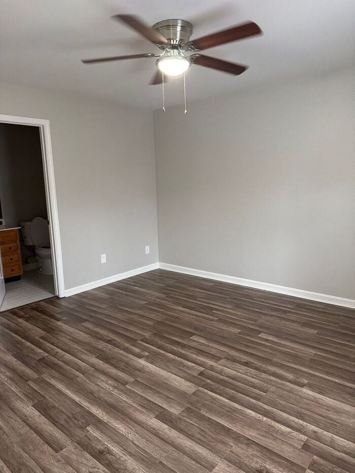 Building Photo - 10521 Going Ct