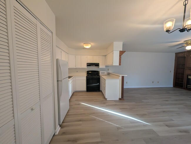 Building Photo - 386 Summerwalk Cir