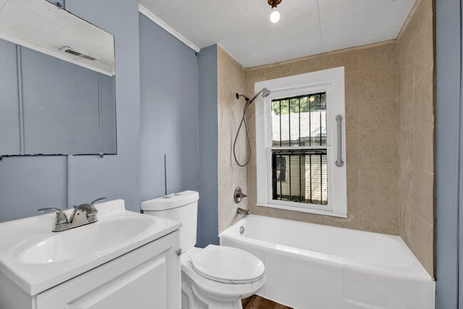 Building Photo - 2828 24th Street Ensley