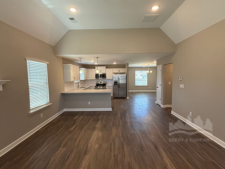Building Photo - Brand-New 4-Bedroom, 3-Bath, 2-Story Home ...