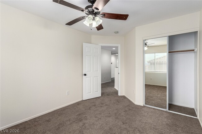 Building Photo - 10622 S Blue Larkspur Ct