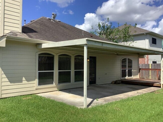 Building Photo - 4811 Chase Stone Dr