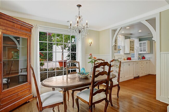 Building Photo - Picturesque Santa Barbara Country Cottage ...