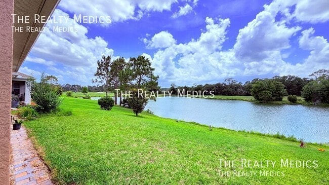 Building Photo - 1102 Victoria Hills Dr S