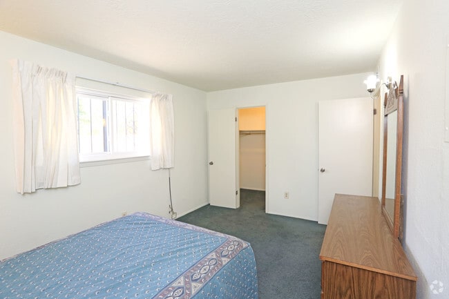 1BR 1BA- Bedroom - Don Quixote Apartments