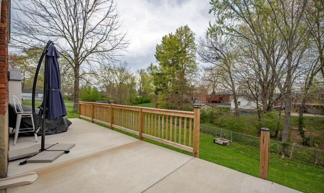 Building Photo - 3BR/2BA Home w/Finished Basement for Rent in Jtown!